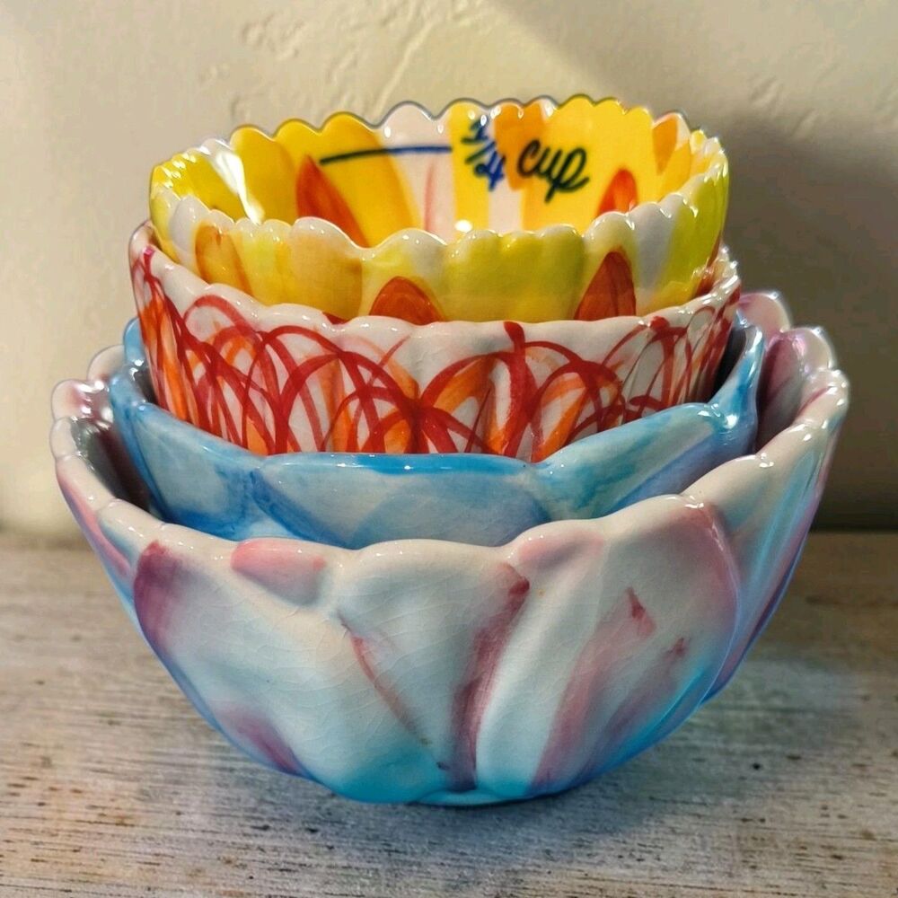 Anthropologie Floral Measuring Cups Set Flower Shape Nesting Set of 4 Biscuit